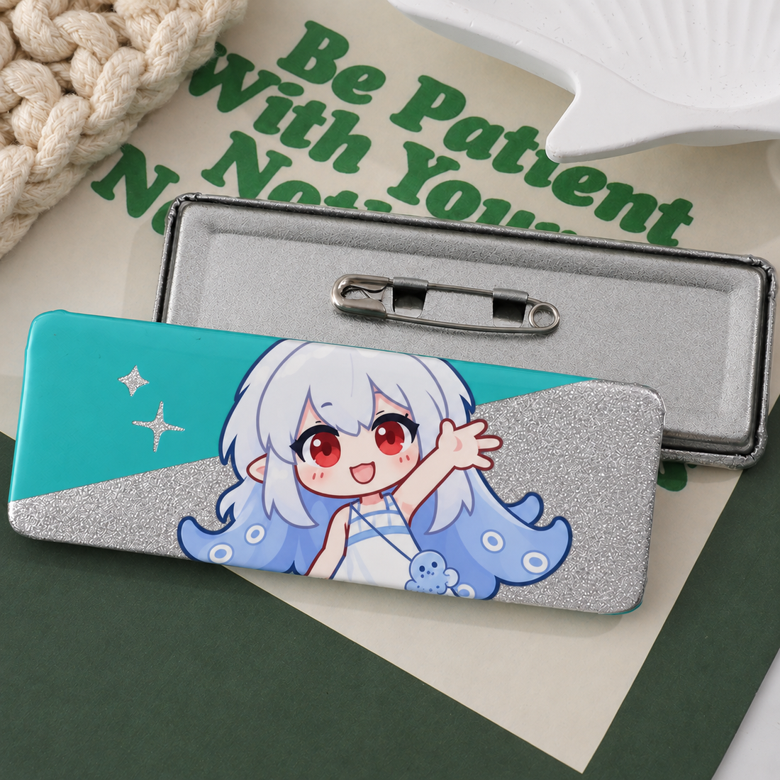 Double Flash Thin Strip Badge